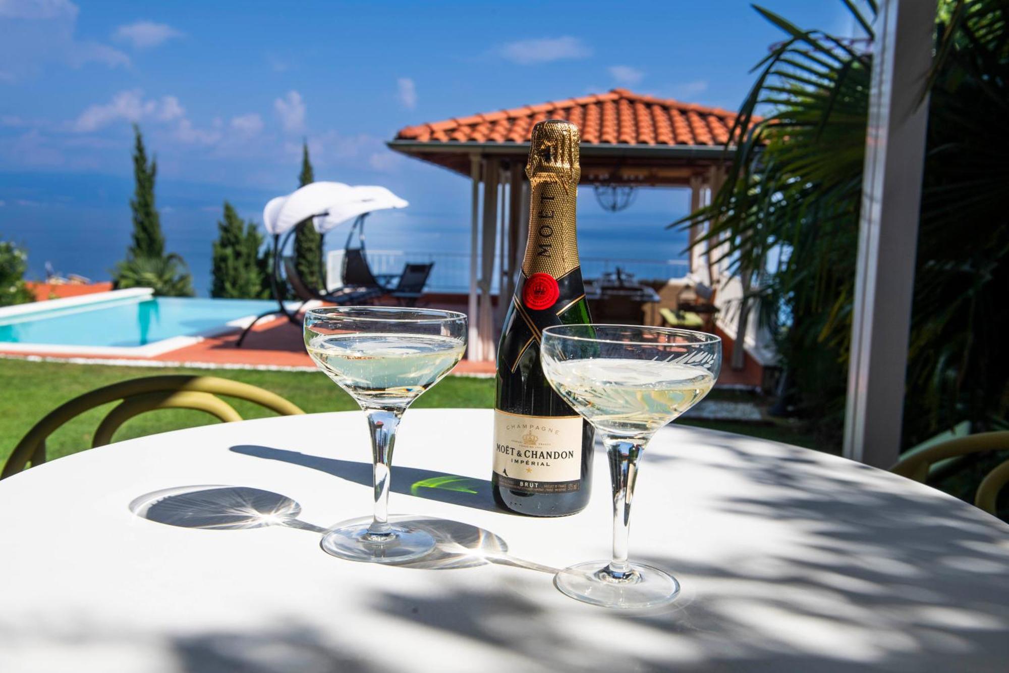 Villa Lovran - 150M To The Beach - Infinity Pool - Incredible Sea View - Fitness Room Exterior foto